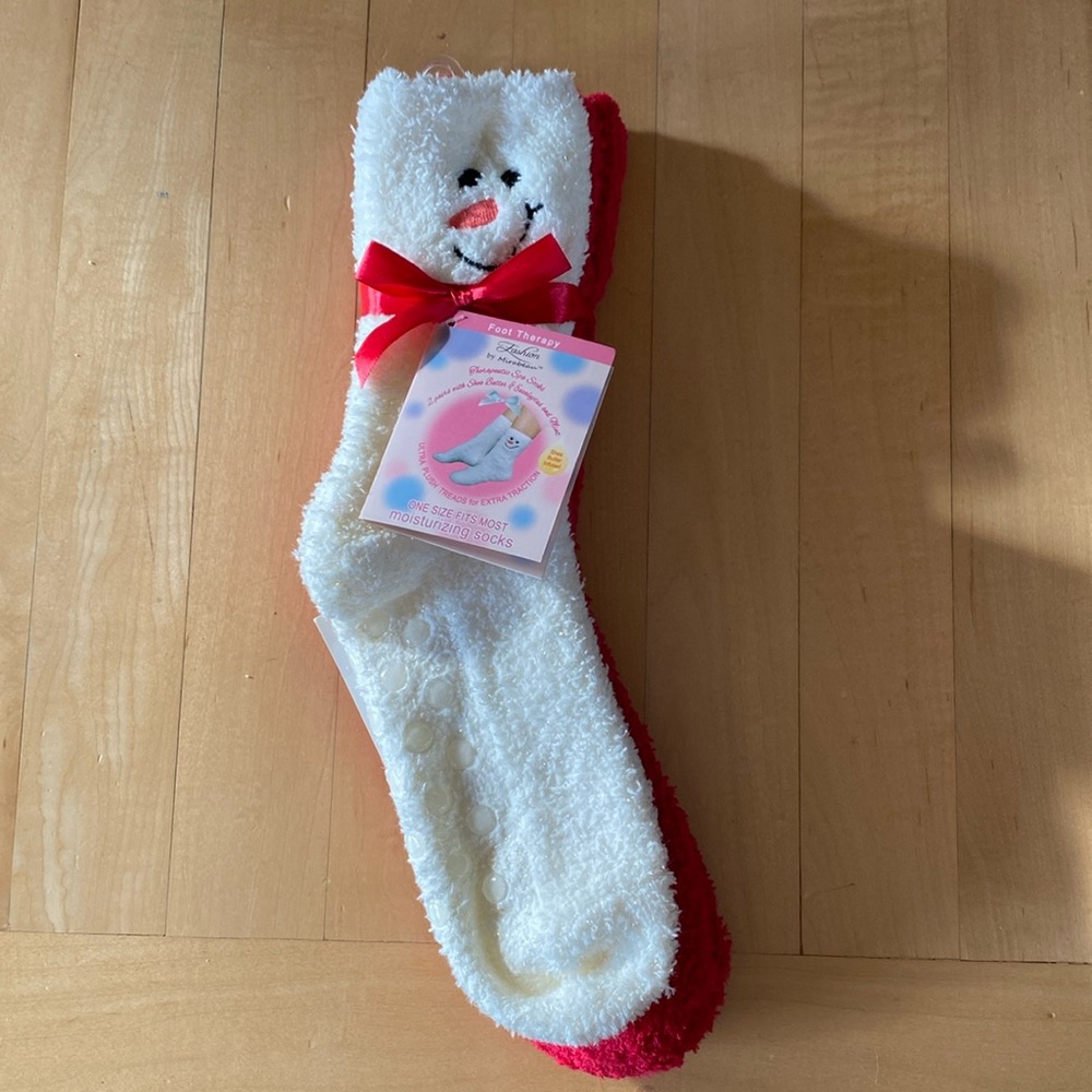 Snowman & Red & White Poke a Dot Fuzzy Socks